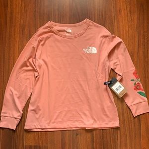 The North Face Women’s Long Sleeve Tee Size L